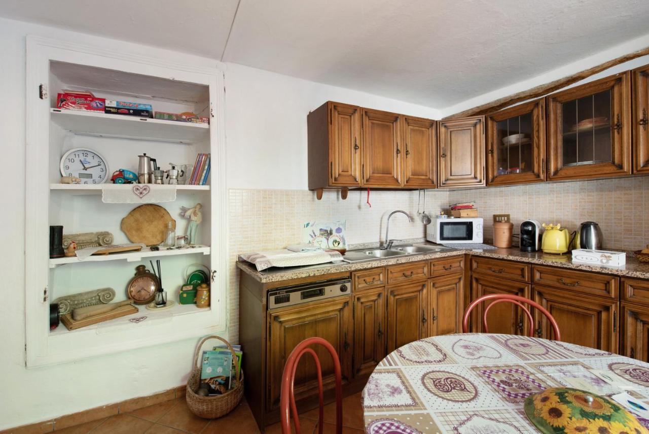 Orizzonte Calmo Apartment Borghetto Di Borbera Bagian luar foto