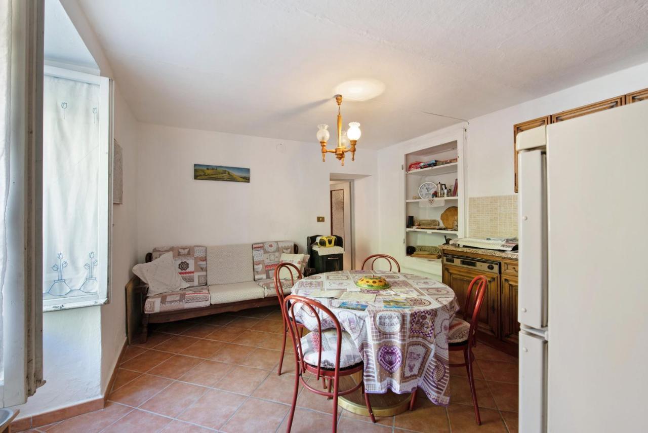 Orizzonte Calmo Apartment Borghetto Di Borbera Bagian luar foto